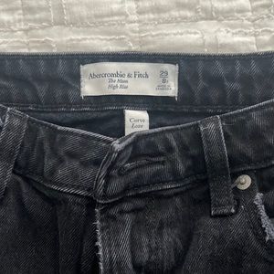 Abercrombie Black “Curve Love” jeans